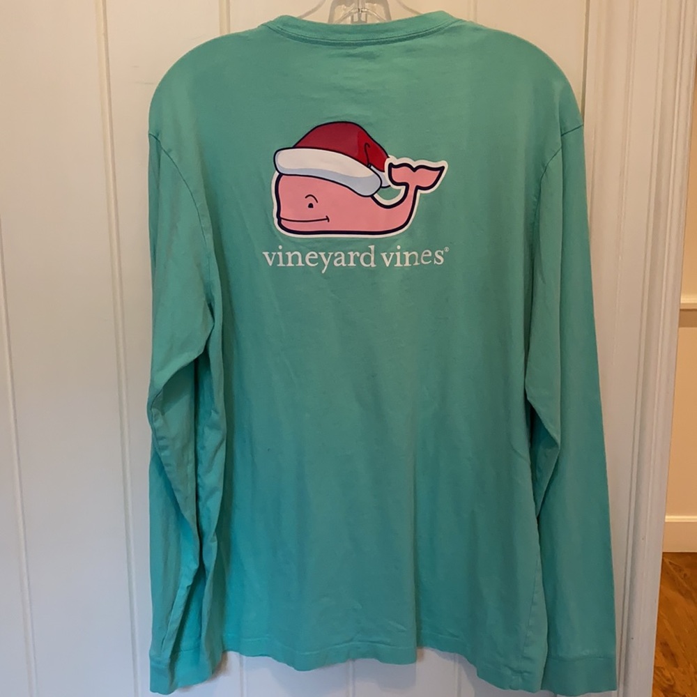 Vintage Vineyard Vines Christmas long sleeve pocket tee